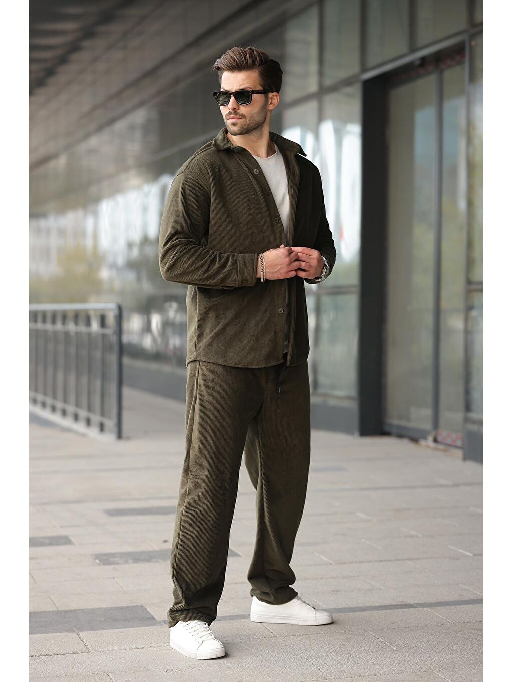 Haki Kadife Erkek Gömlek Pantolon Takım E7334-3