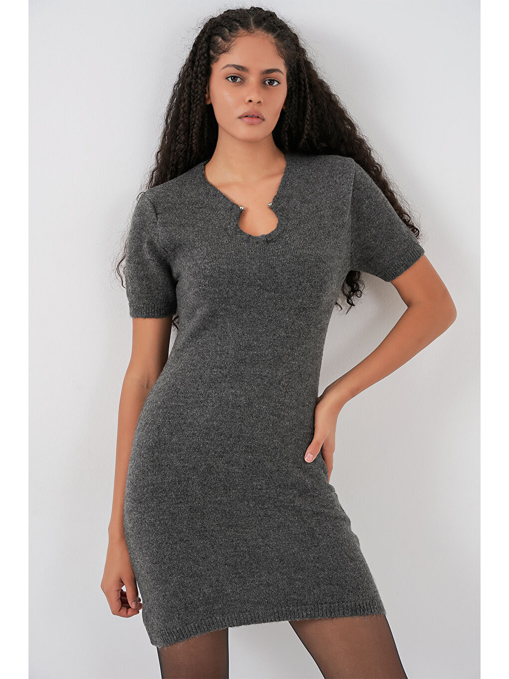 Kadın Kolye Detaylı Triko Elbise 15989 - Antrasit