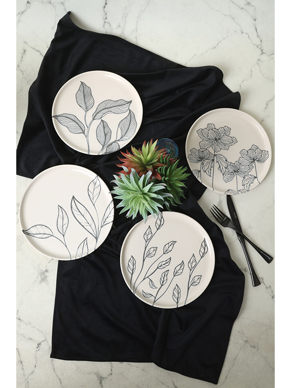 Karışık Leaf Traces Nordıc Pasta Tabağı 22 Cm 4 Adet