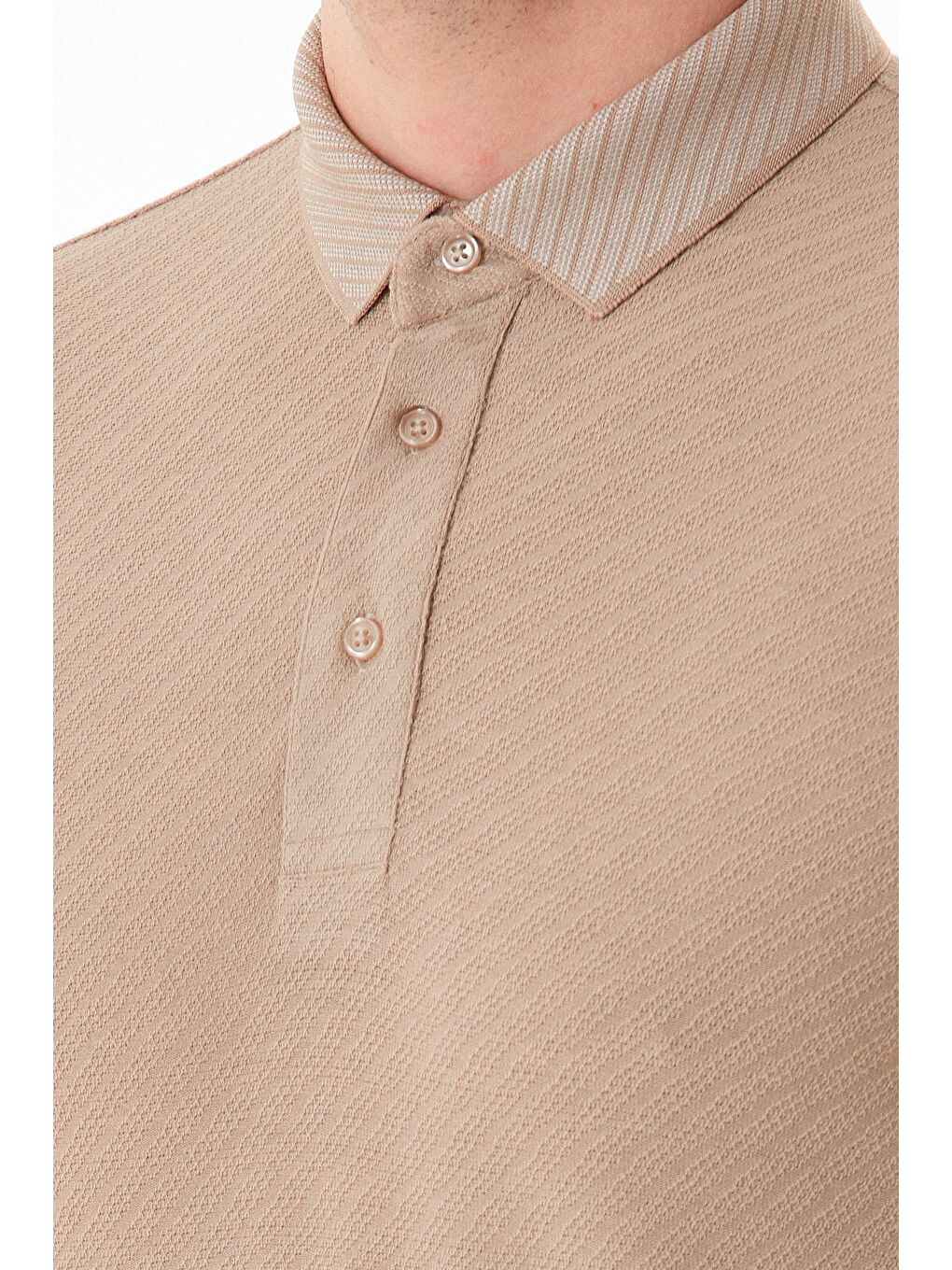 Bej Desenli Slim Fit Polo Yaka Tişört-3