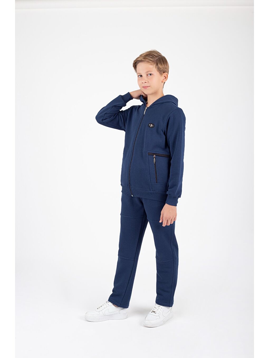 Lacivert Erkek Çocuk Fermuar Kapamalı Kapüşonlu Arma Detaylı Eşofman Takımı M00757