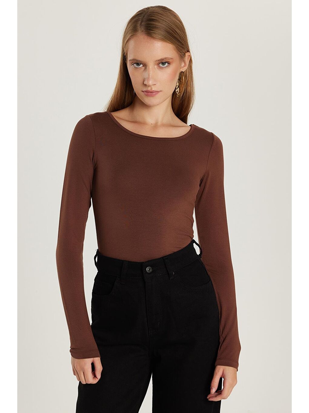 Kadın Slim Fit Dar Kesim Uzun Kollu Viskon Kahverengi Bluz-3