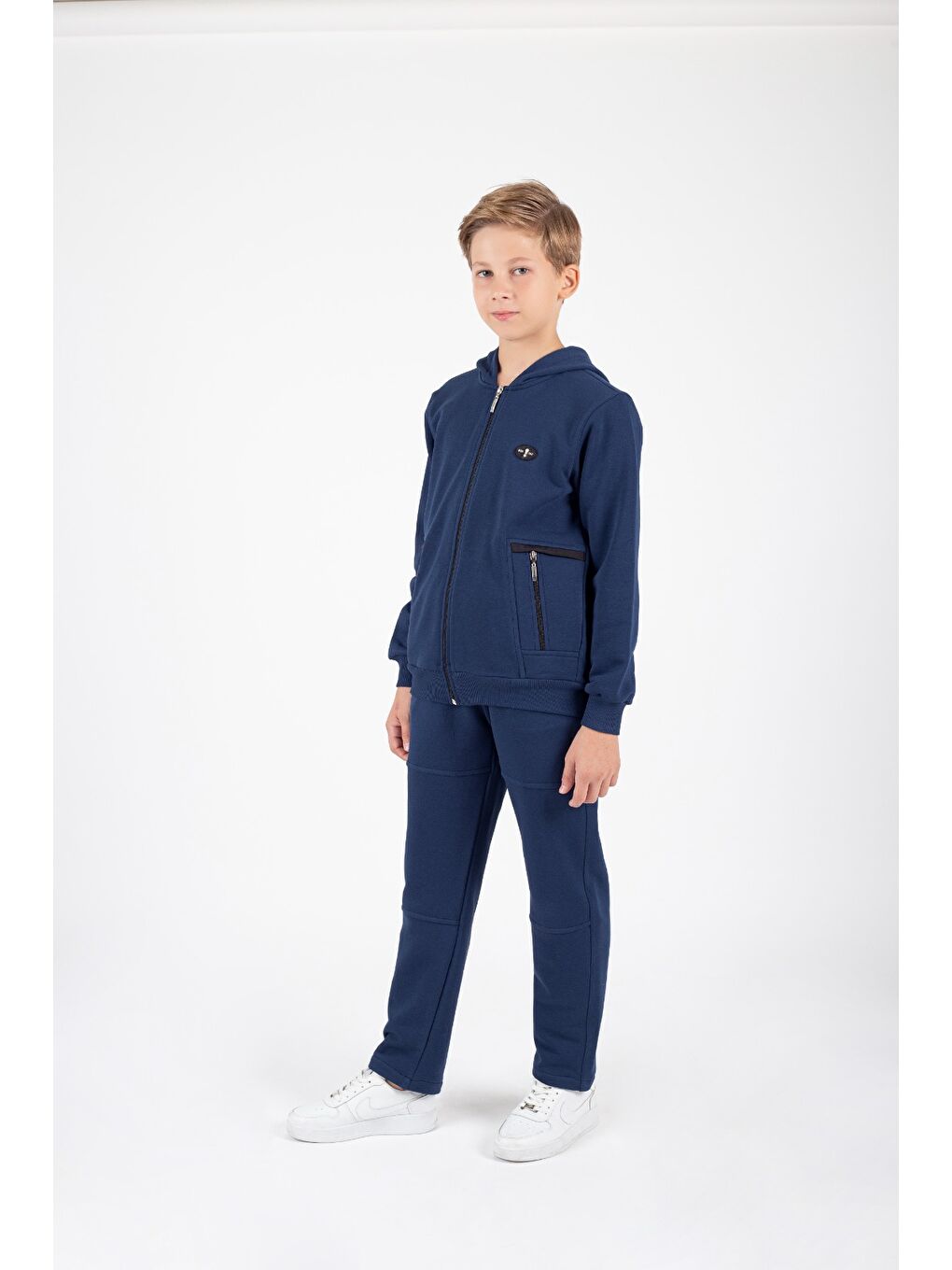 Lacivert Erkek Çocuk Fermuar Kapamalı Kapüşonlu Arma Detaylı Eşofman Takımı M00757-1