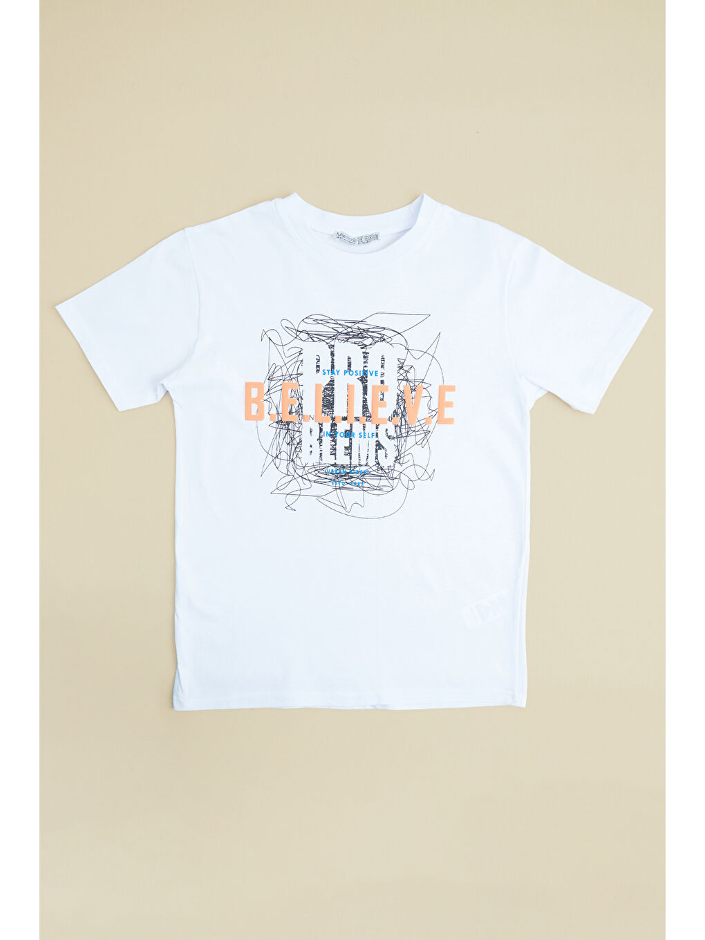 Beyaz Believe Yazı Baskılı Erkek Çocuk Tişört