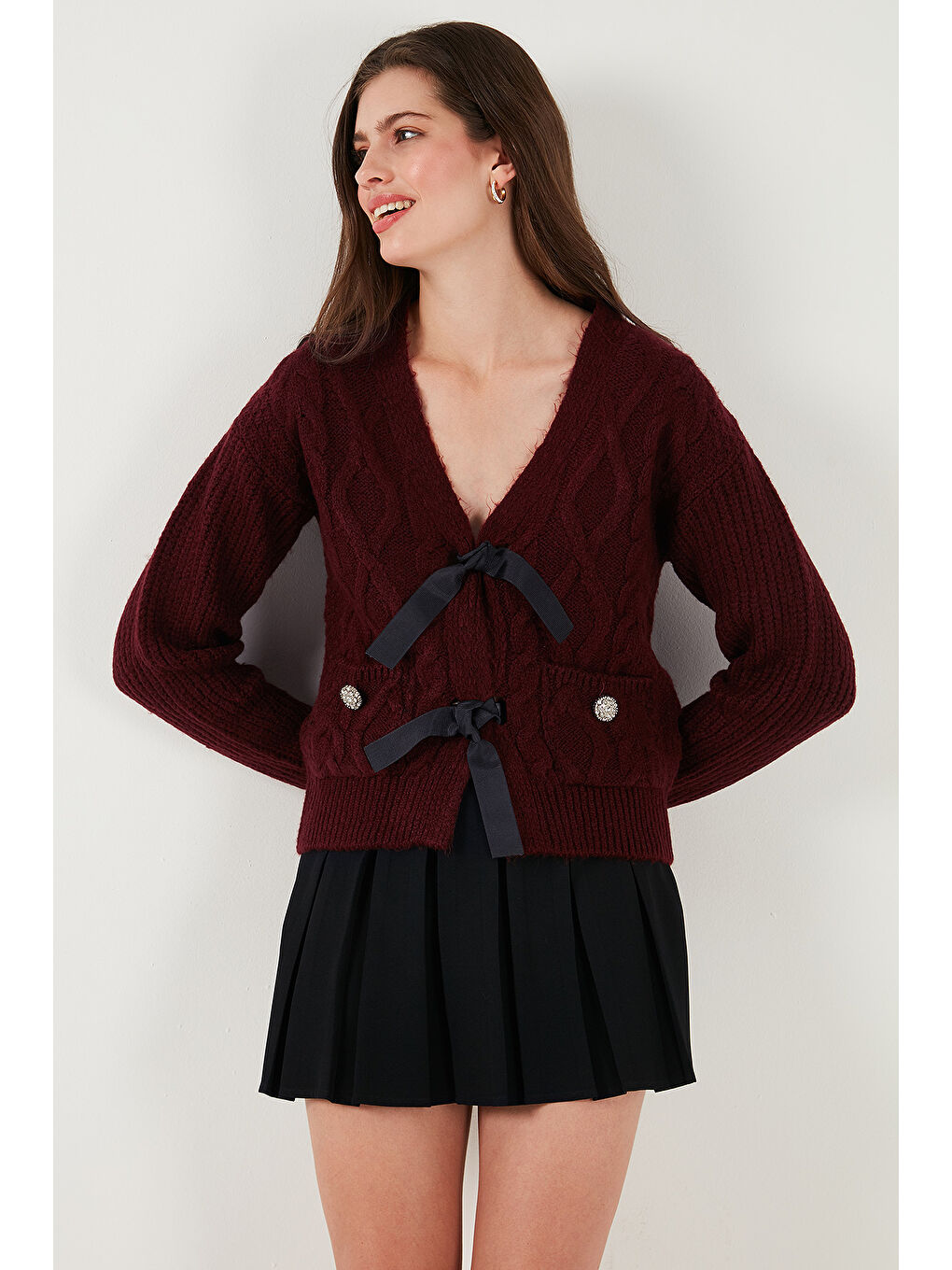 Bordo Premium Regular Fit V Yaka Fiyonk Bağlama Detaylı Örgü Desenli Triko Hırka 680KZ1947-5