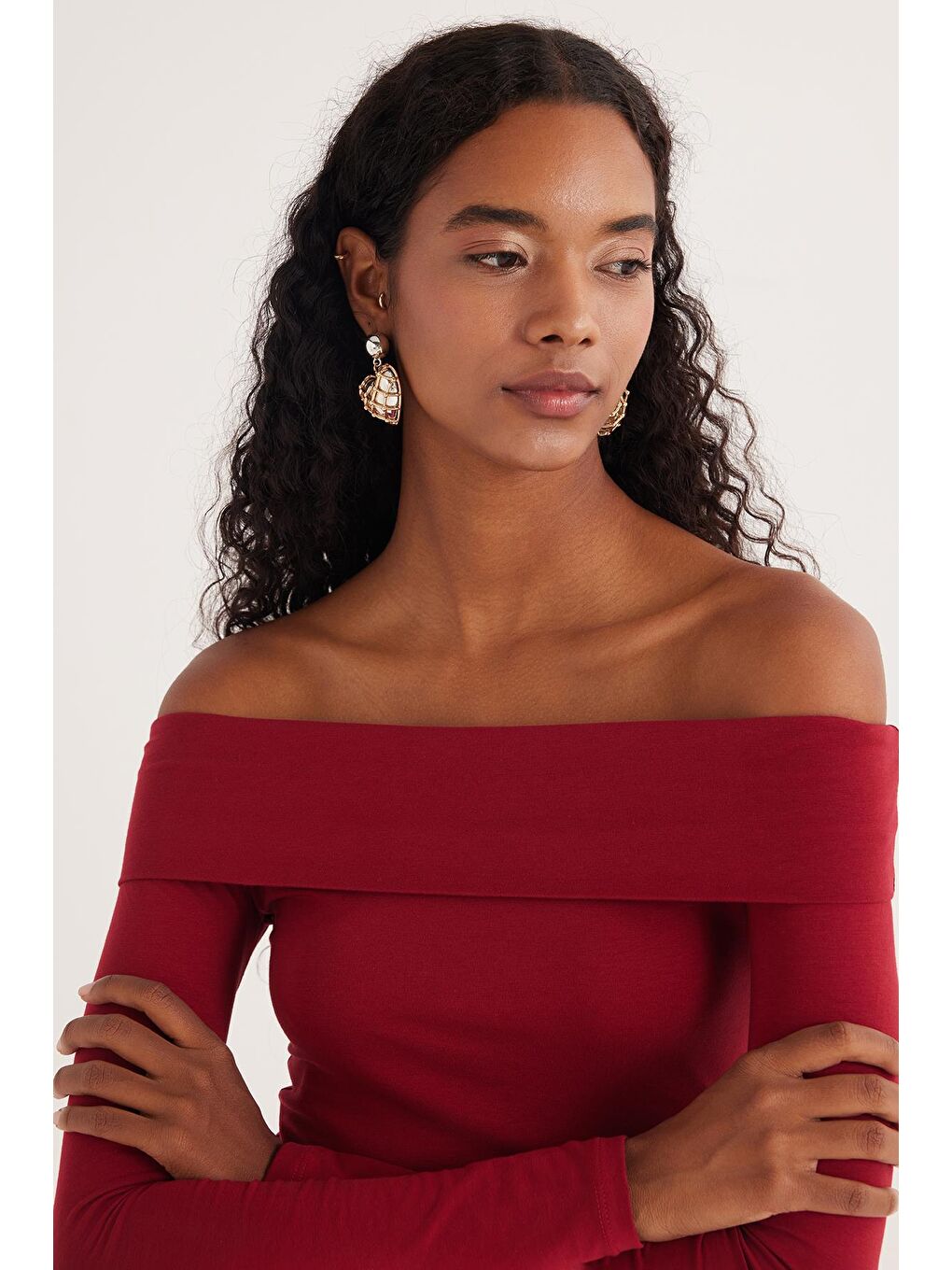 Kadın Slim Fit Dar Kesim Uzun Kol Kayık Yaka Bordo Bluz-1