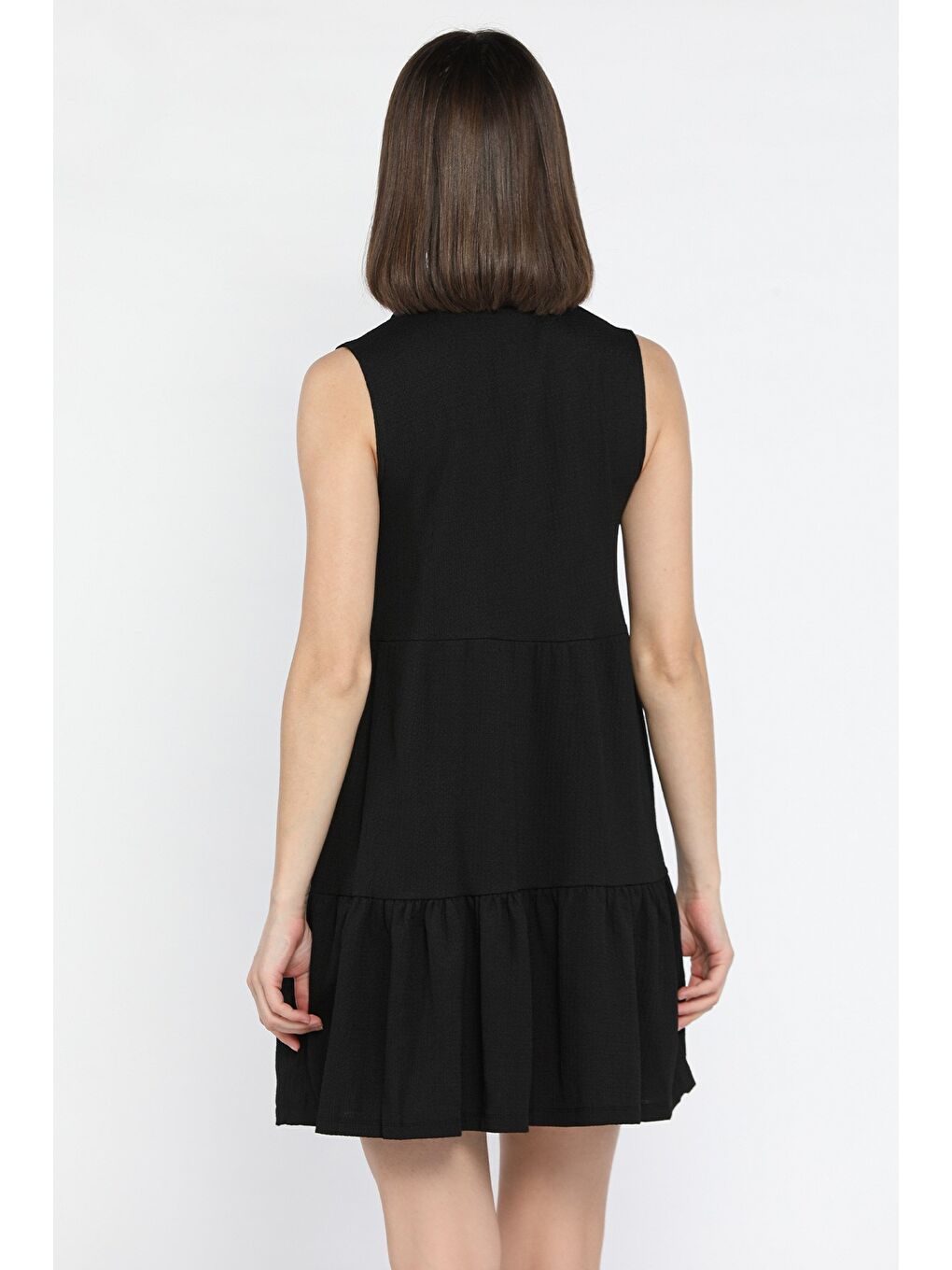 Siyah Kadın Polo Yaka Ön Düğmeli Fırfırlı Elbise-2