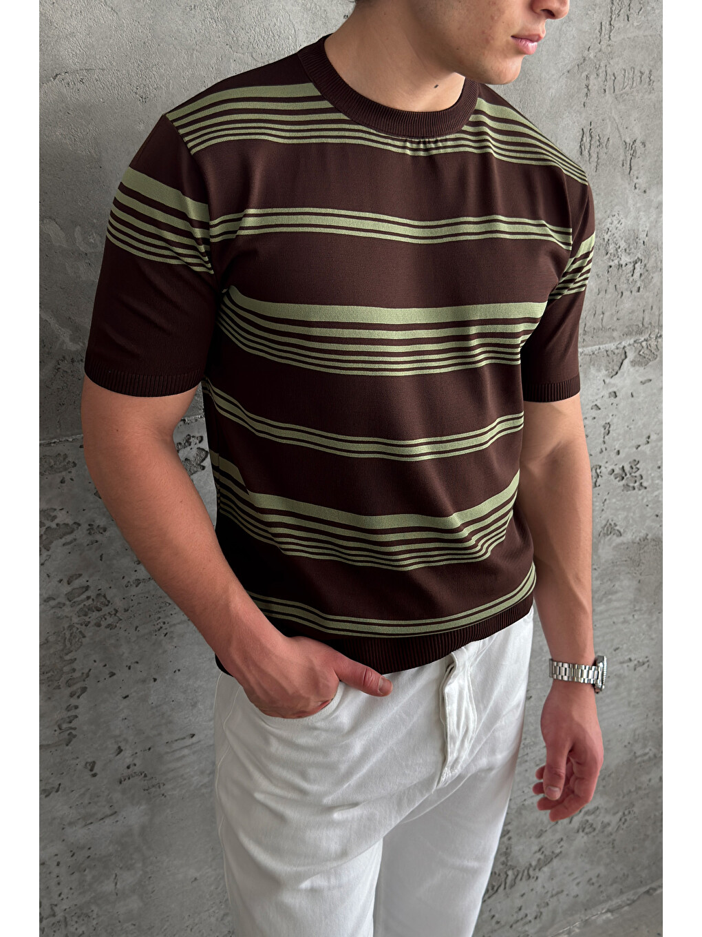 Kahverengi Erkek Bisiklet Yaka Oversize Çizgili Triko T-shirt-1