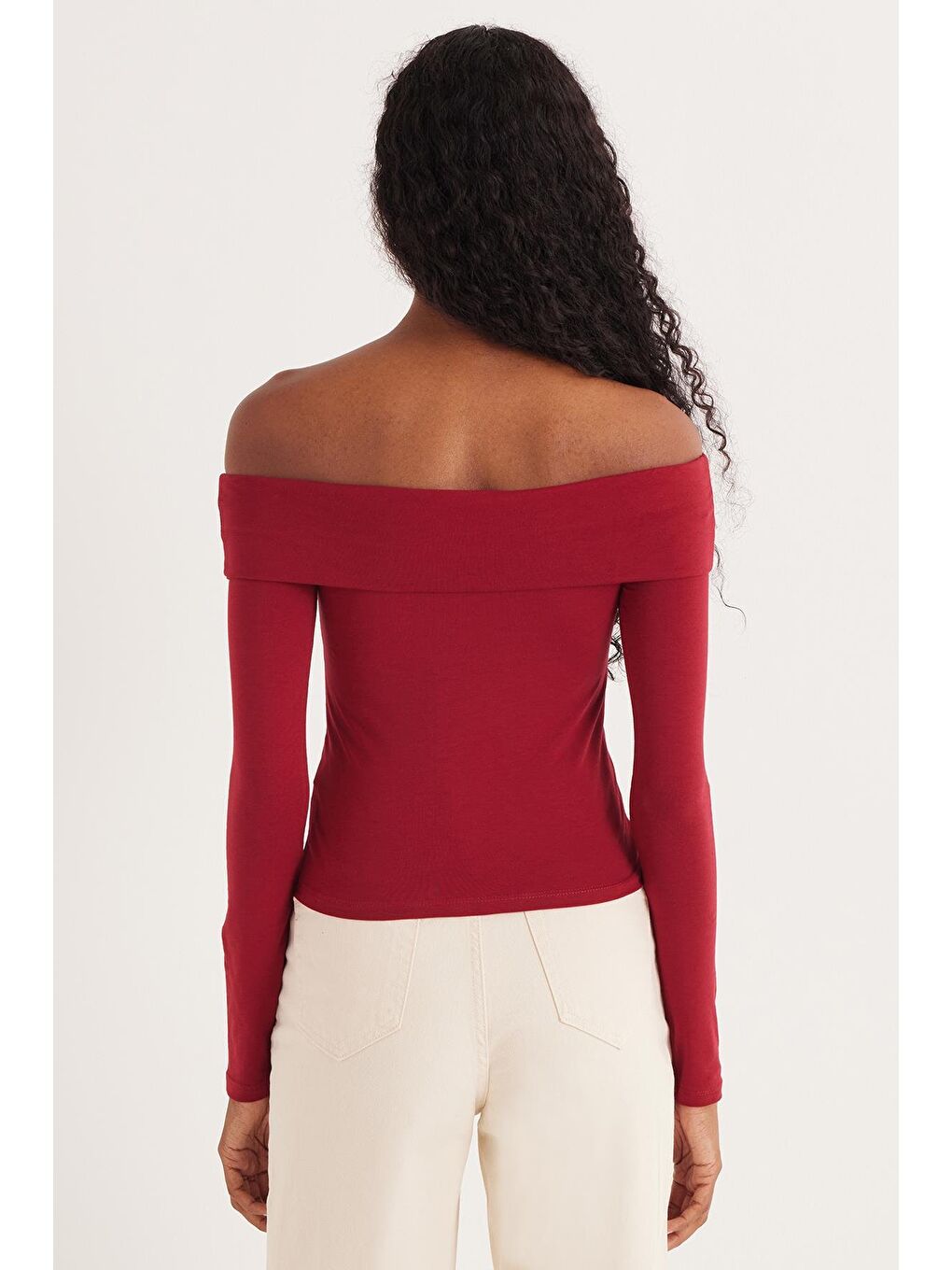 Kadın Slim Fit Dar Kesim Uzun Kol Kayık Yaka Bordo Bluz-6