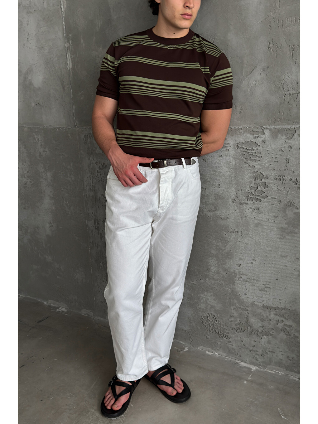 Kahverengi Erkek Bisiklet Yaka Oversize Çizgili Triko T-shirt-3