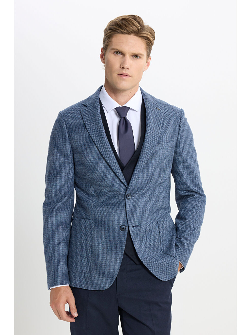 Erkek Mavi-Lacivert Yün Slim Fit Dar Kesim Mono Yaka Torba Cepli Kareli Yelekli Takım Elbise