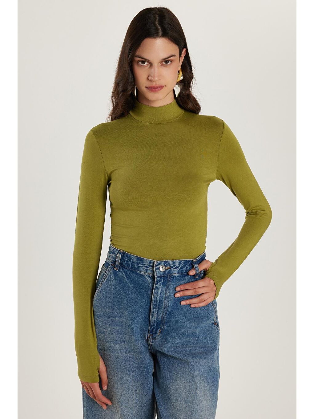 Kadın Regular Fit Klasik Kesim Viskon Kumaş Balıkçı Yaka Yeşil Bluz-3