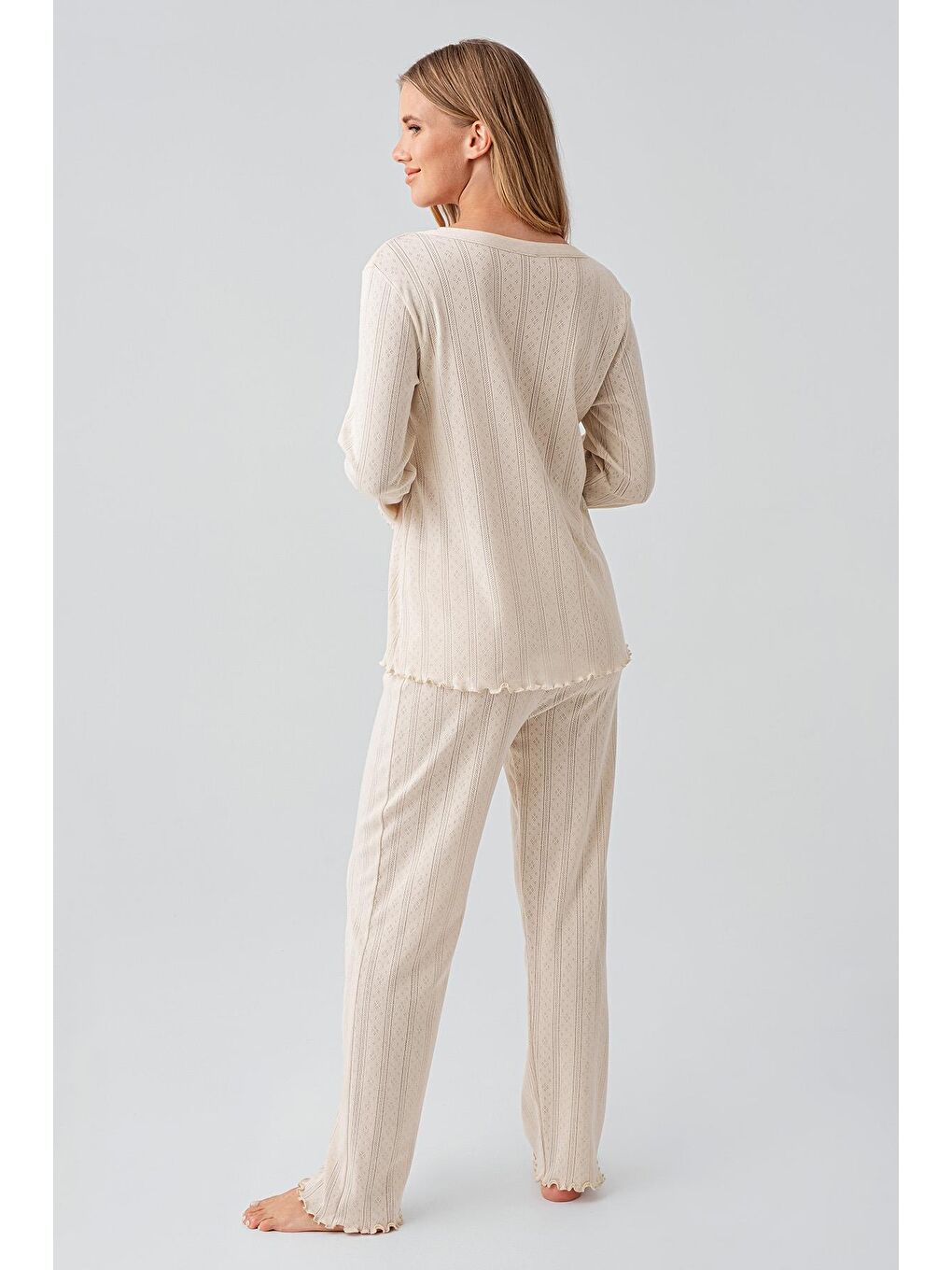 Bej Uzun Kollu Ajurlu Düğmeli Esnek Pamuklu Hamile Pijama Takım 18214-2