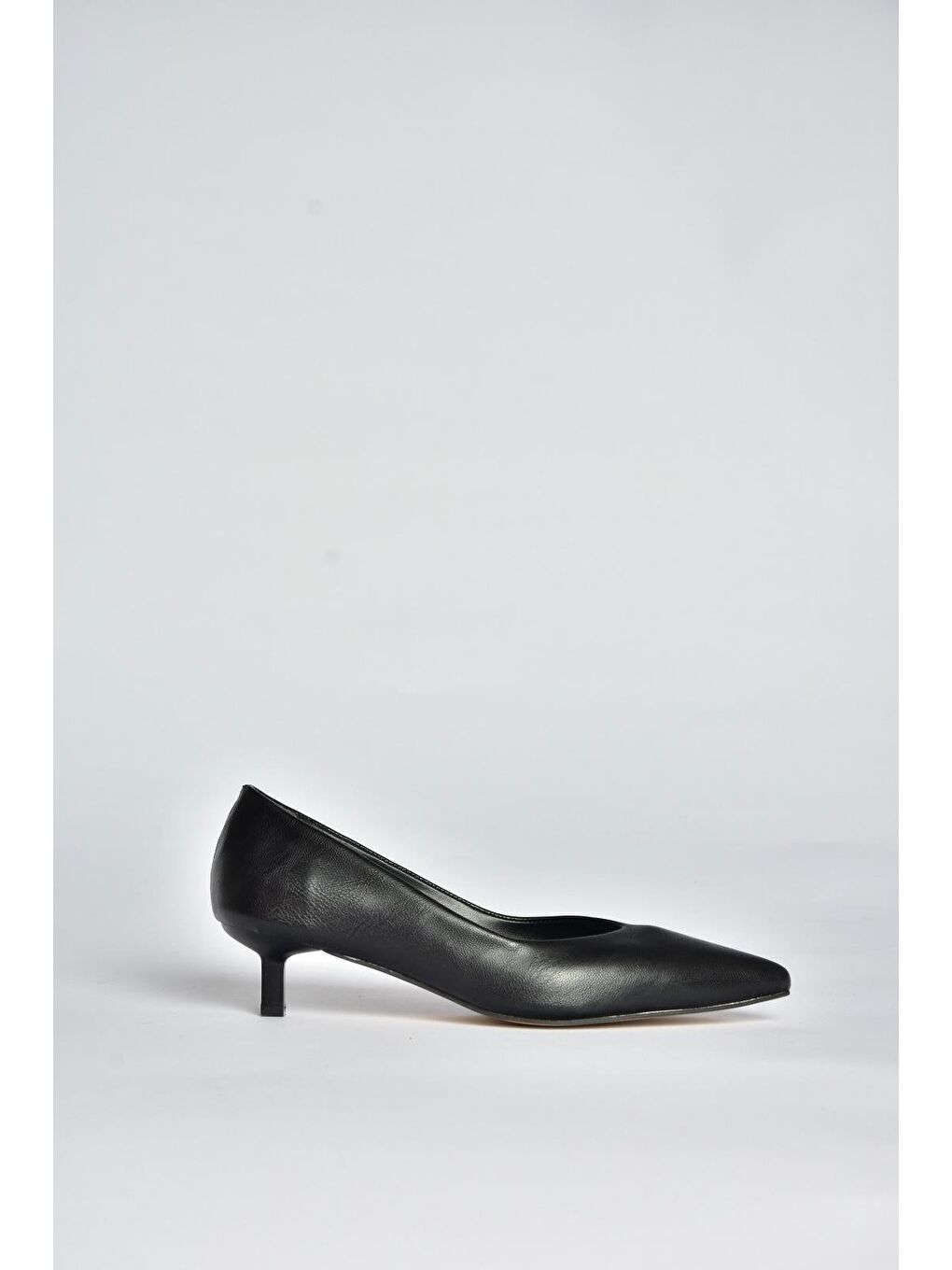 Siyah Kadın Topuklu Ayakkabı V404090309-5