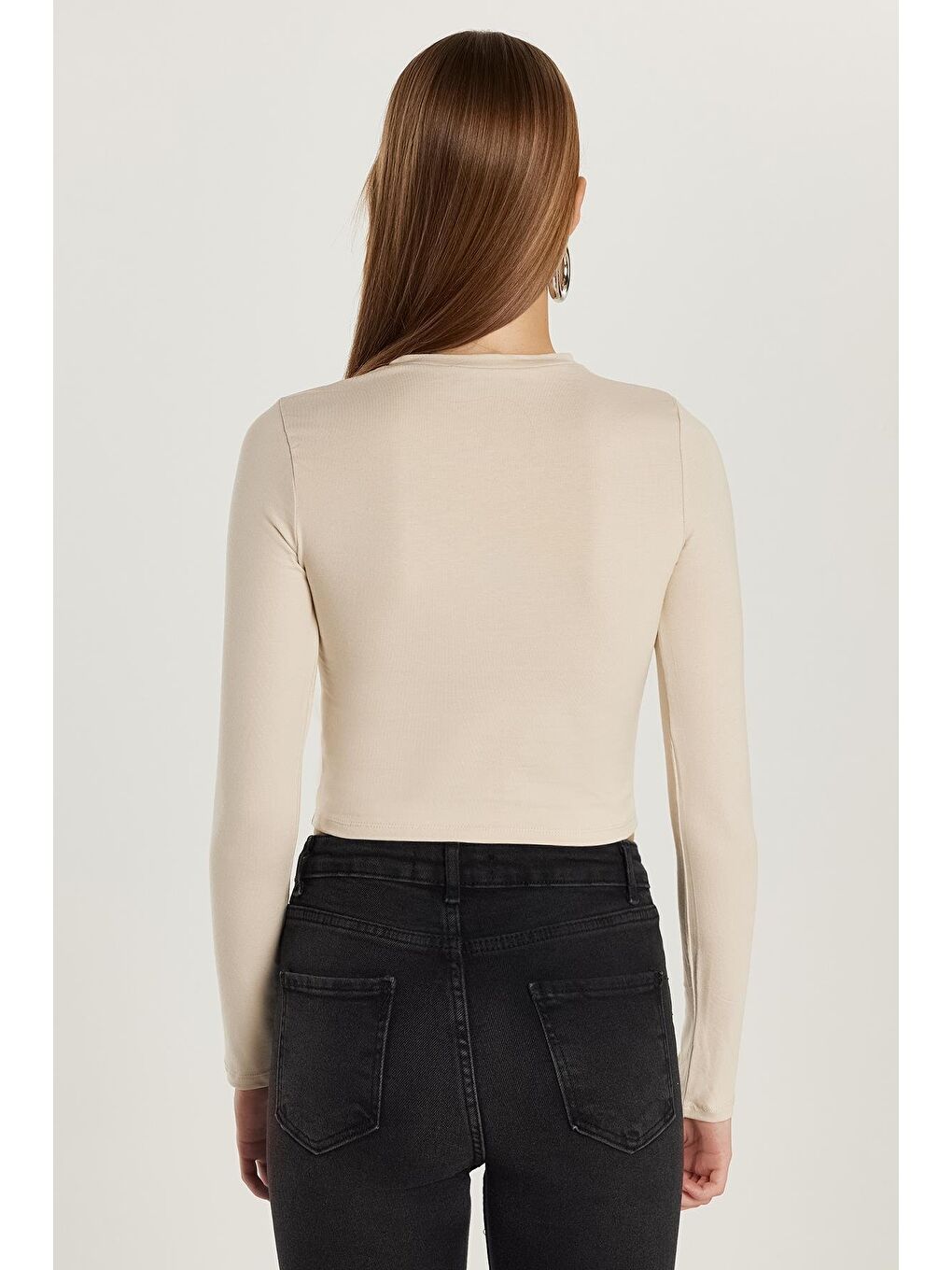 Bej Kadın Slim Fit Pamuklu Düz Bisiklet Yaka Taş Bluz-4