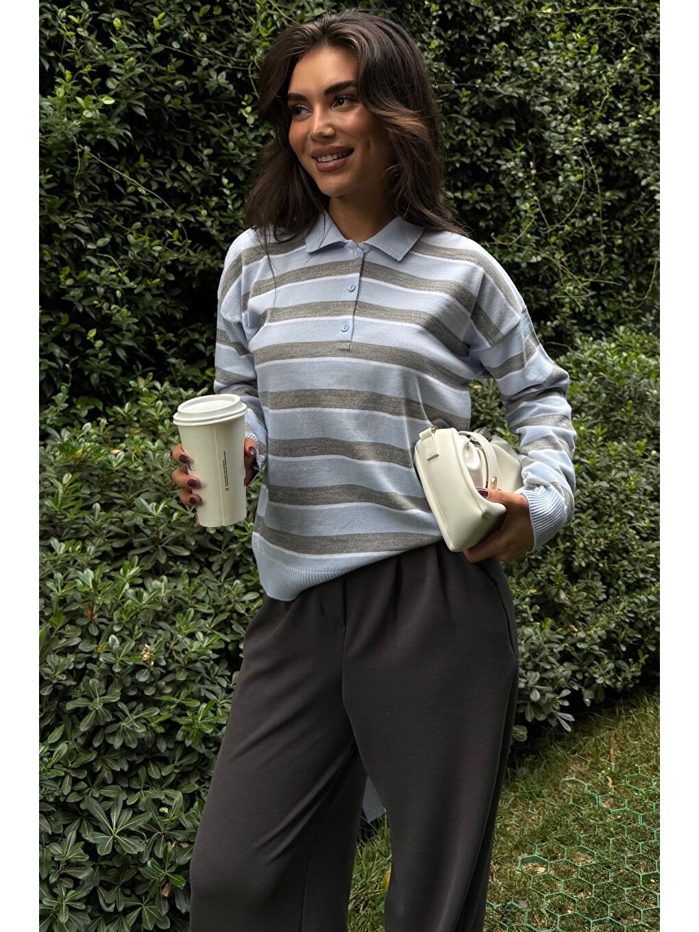 Mavi Çizgili Polo Yaka Düğmeli Kadın Kazak Mg2561