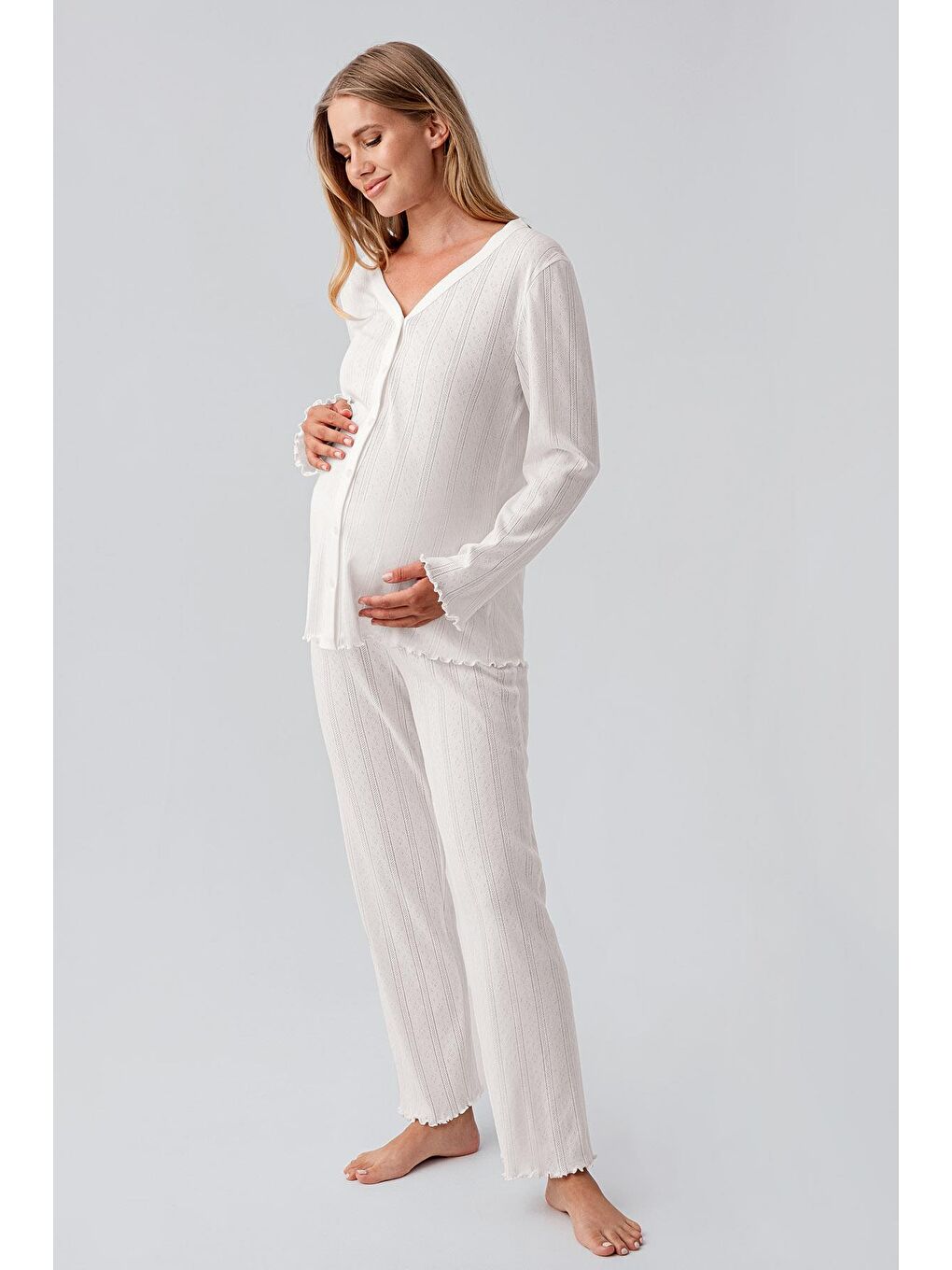 Ekru Uzun Kollu Ajurlu Düğmeli Esnek Pamuklu Hamile Pijama Takım 18214