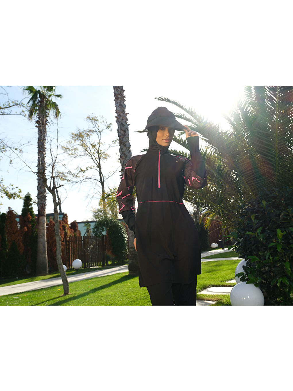 Siyah Kadın Fermuarlı Kapalı Dik Yaka Lastikli Hızlı Kuruyan Genç Tesettür Mayo-1