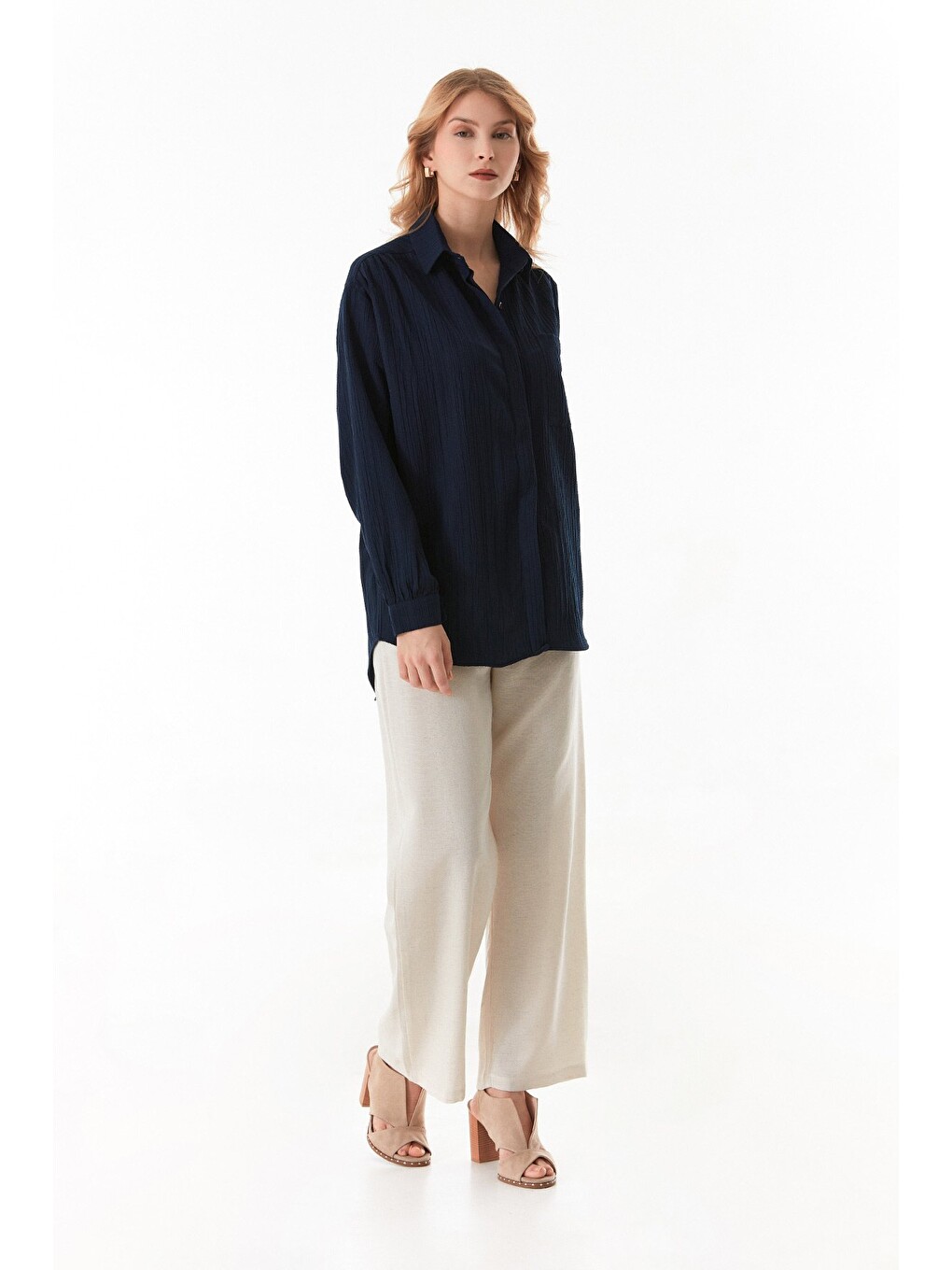 Lacivert Basic Krep Kumaş Tek Cepli Oversize Gömlek-4
