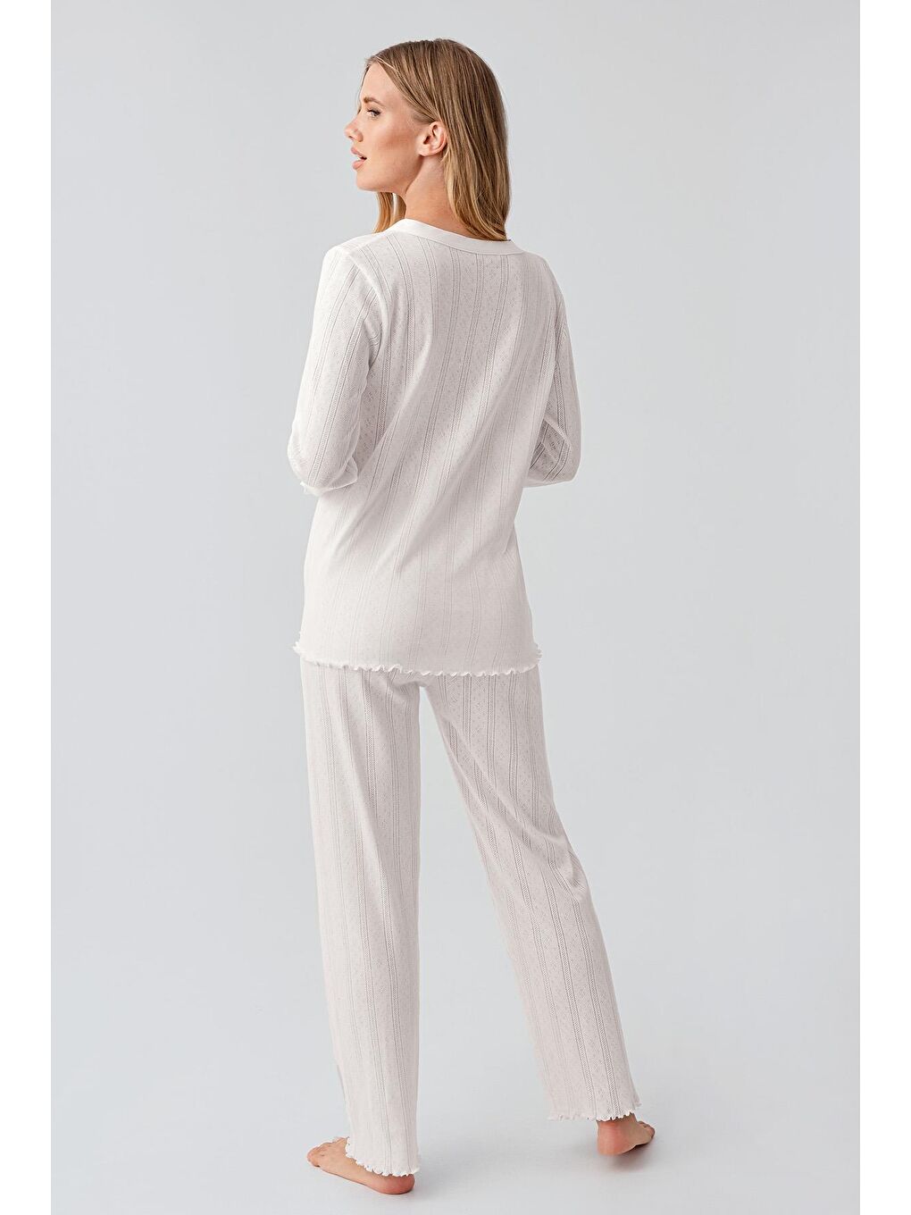 Ekru Uzun Kollu Ajurlu Düğmeli Esnek Pamuklu Hamile Pijama Takım 18214-2