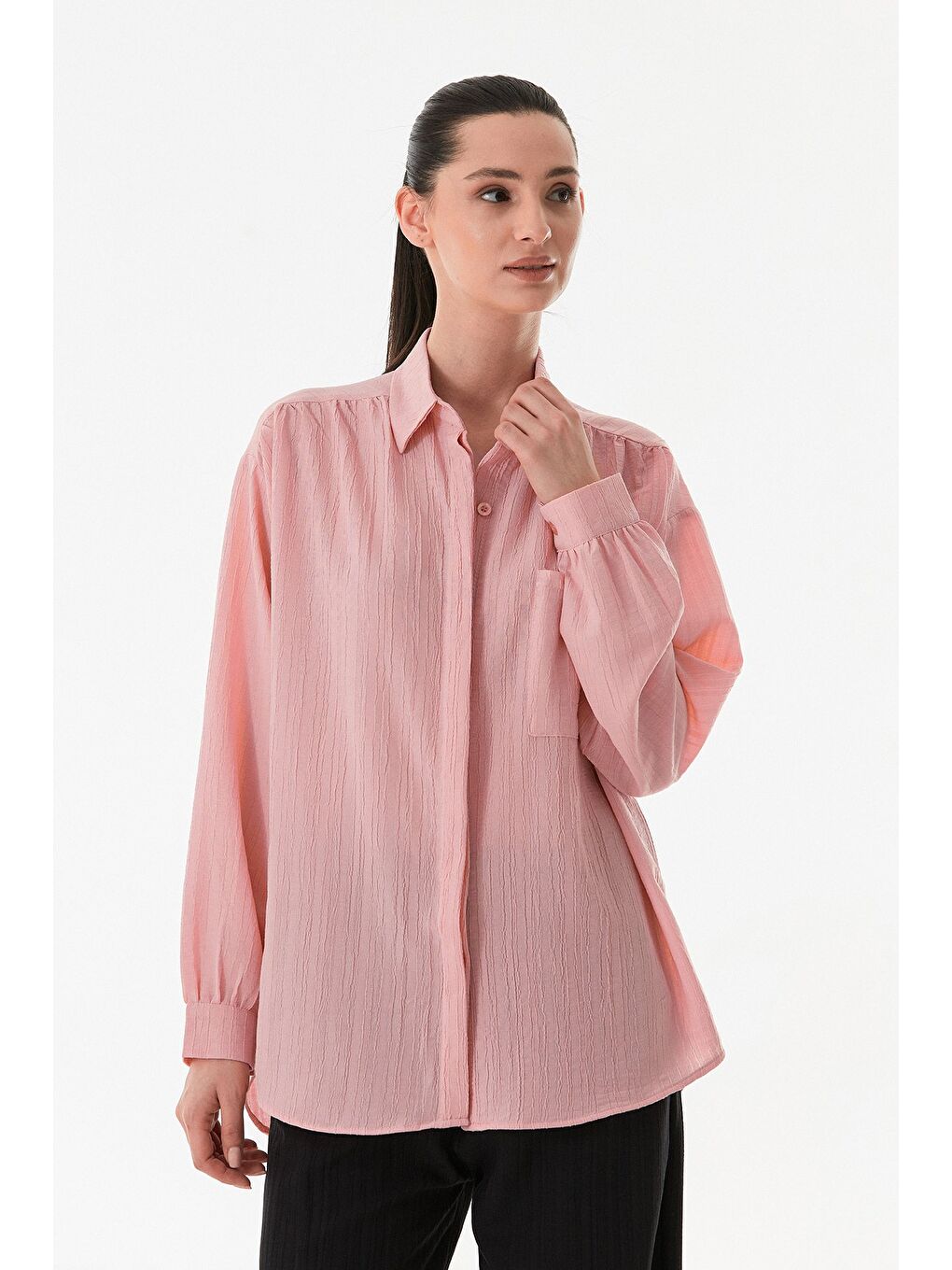 Pembe Basic Krep Kumaş Tek Cepli Oversize Gömlek-2