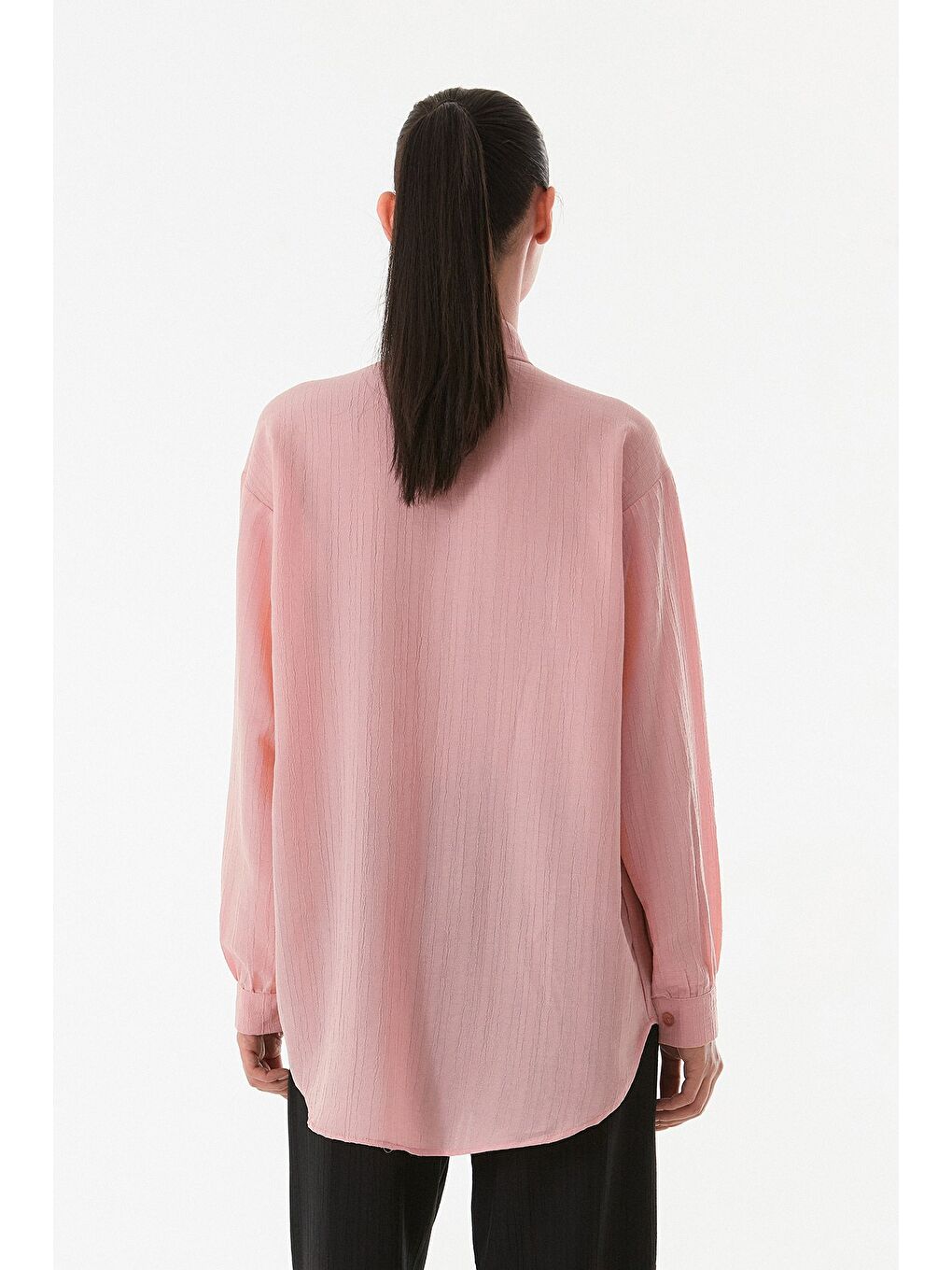 Pembe Basic Krep Kumaş Tek Cepli Oversize Gömlek-3