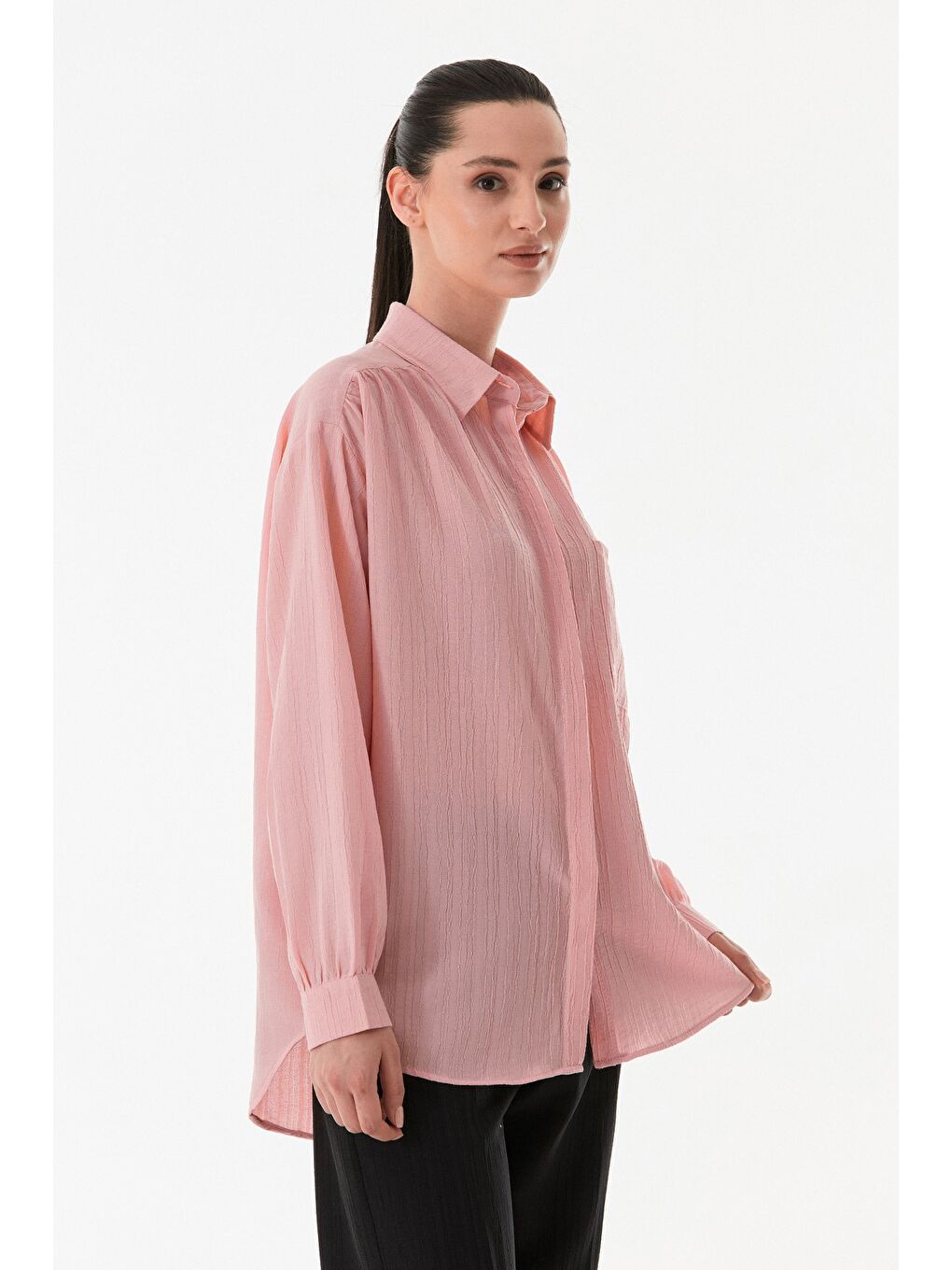 Pembe Basic Krep Kumaş Tek Cepli Oversize Gömlek-4