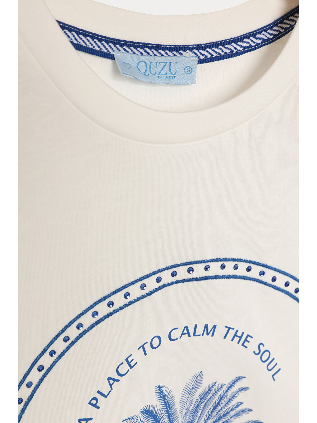 Palmiye Ağaç Desenli Kısa Kol Tişört Ekru-1