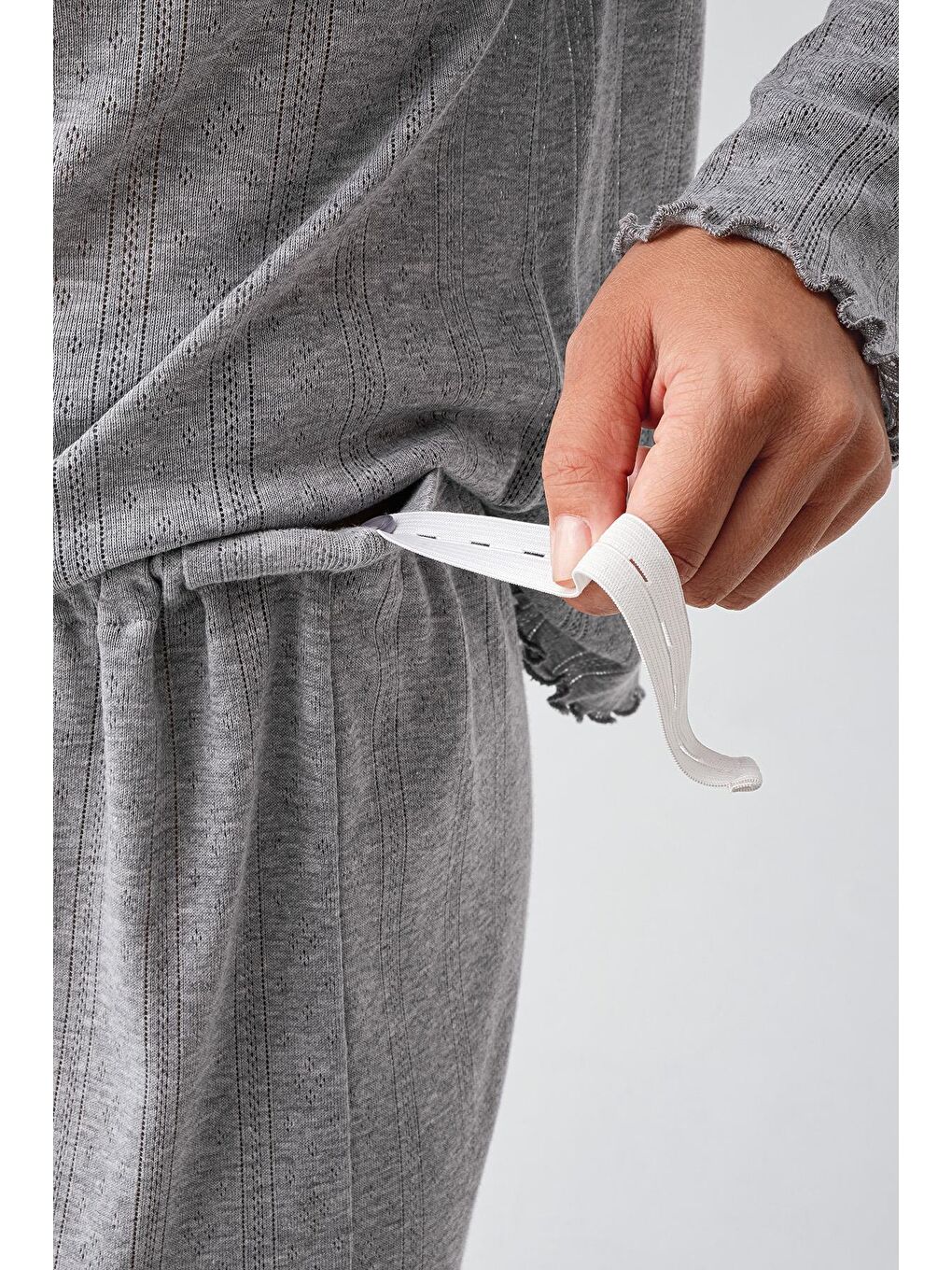 Gri Uzun Kollu Ajurlu Düğmeli Esnek Pamuklu Hamile Pijama Takım 18214-3