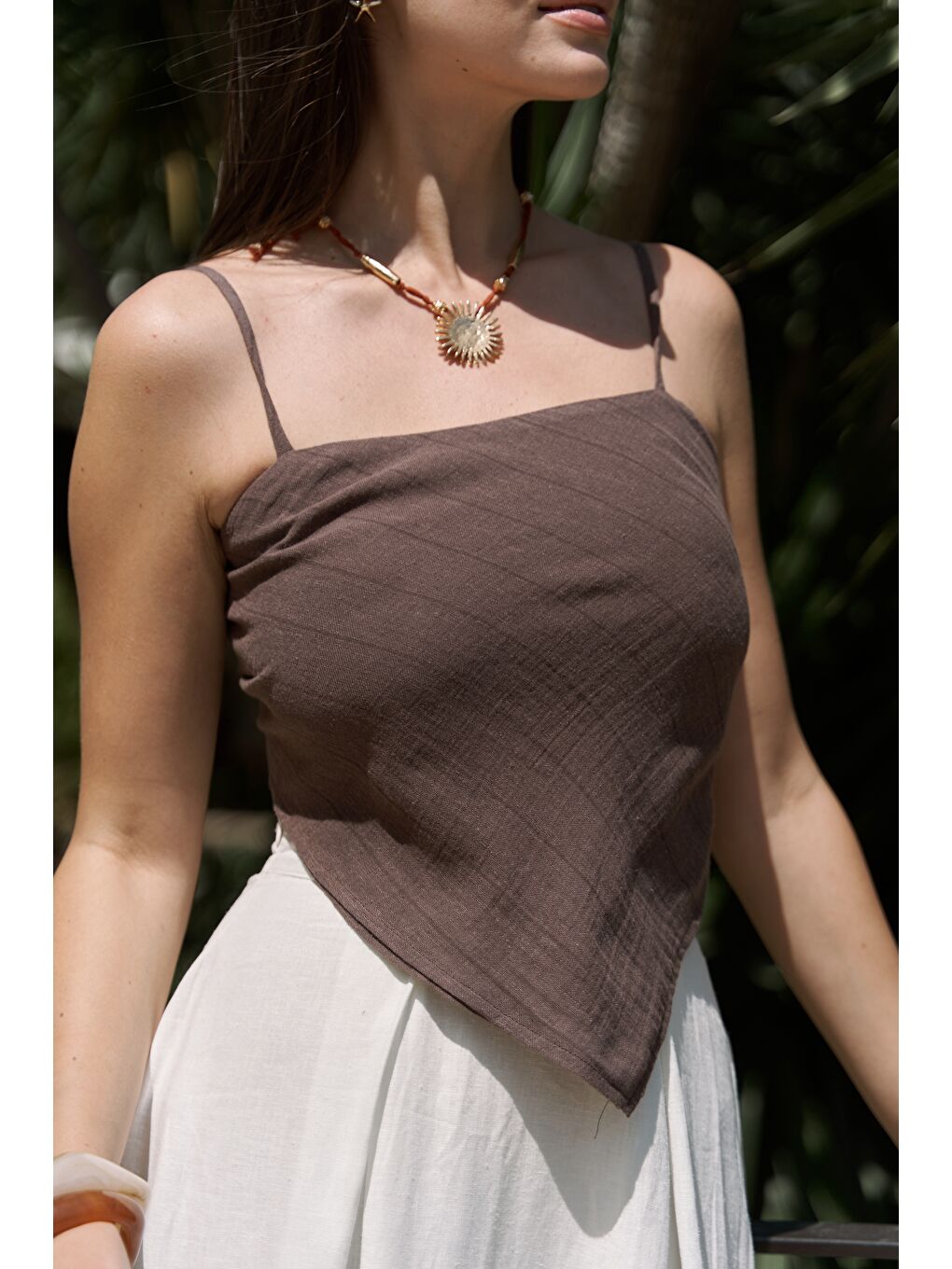 Kahverengi Kita Üçgen Detay Çizgili Kahve Keten Crop-4