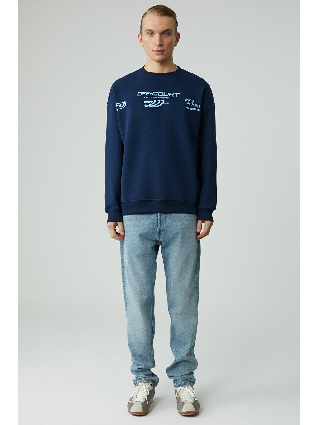 Cassy Erkek Organik Pamuklu Yumuşacık Baskı Detaylı Lacivert Sweatshirt-1