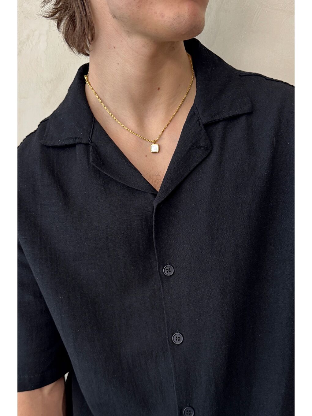 Siyah Erkek Oversize Apaş Yaka Kısa Kollu Keten Gömlek-4