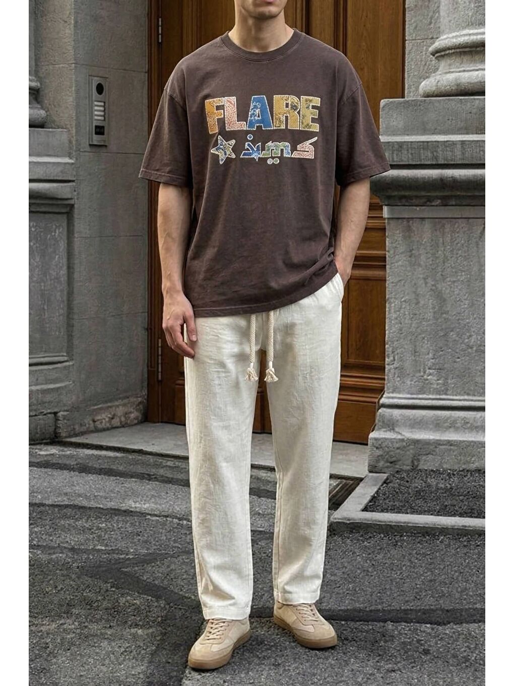 Erkek Oversize Patchwork Nakışlı T-Shirt Kahverengi-2