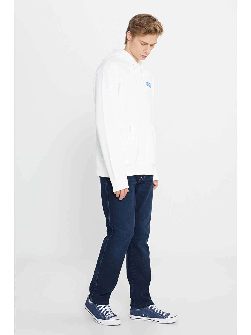 Regular Fit Normal Kesim Kapüşonlu İçi Polarlı Sırt Baskılı Kırık Beyaz Sweatshirt-3