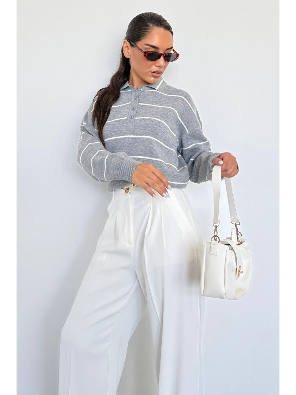 Gri Çizgili Polo Yaka Kadın Triko Kazak Mg2470-9