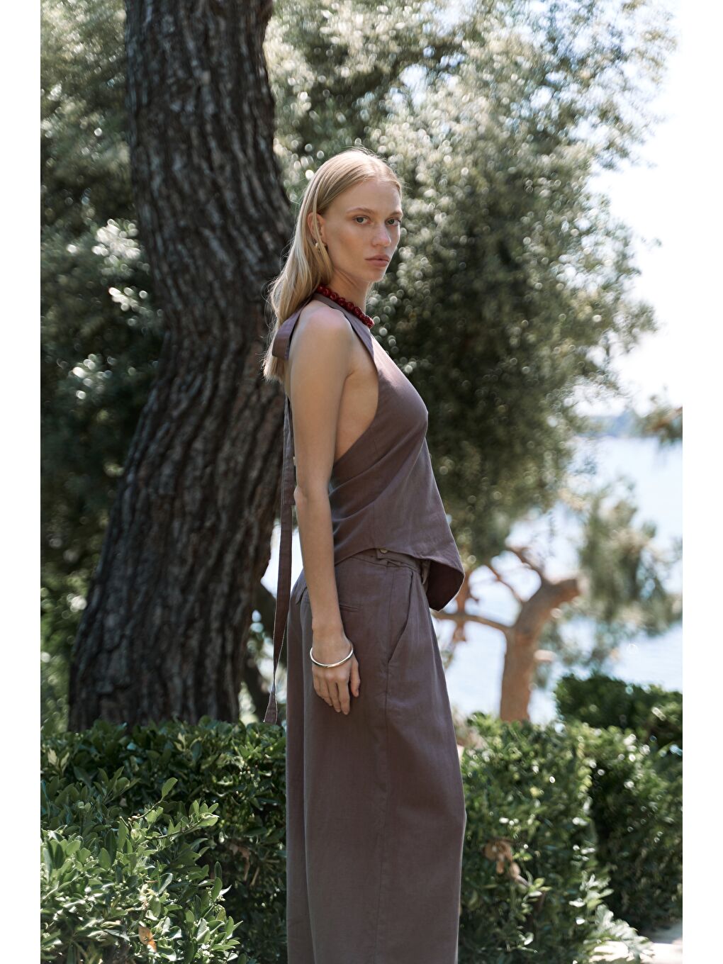 Kahverengi Onagho Boyundan Bağlı Açık Kahve Crop-1