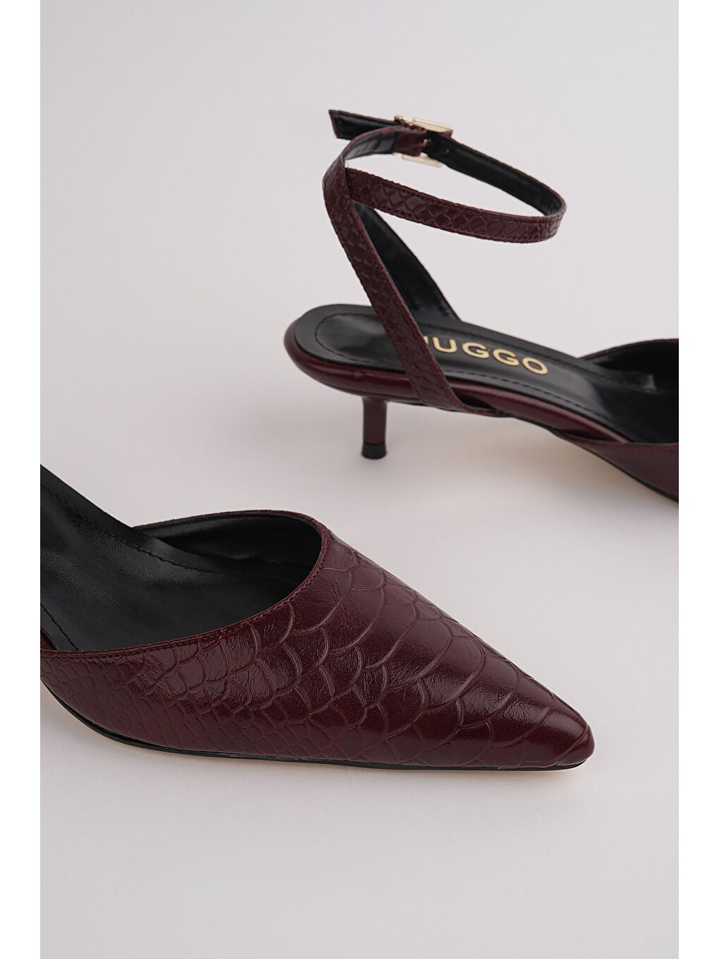 Bordo KİCK Kadın Kroko Desenli Sivri Burun İnce Topuklu Bilekten Bağlamalı Ayakkabı-2