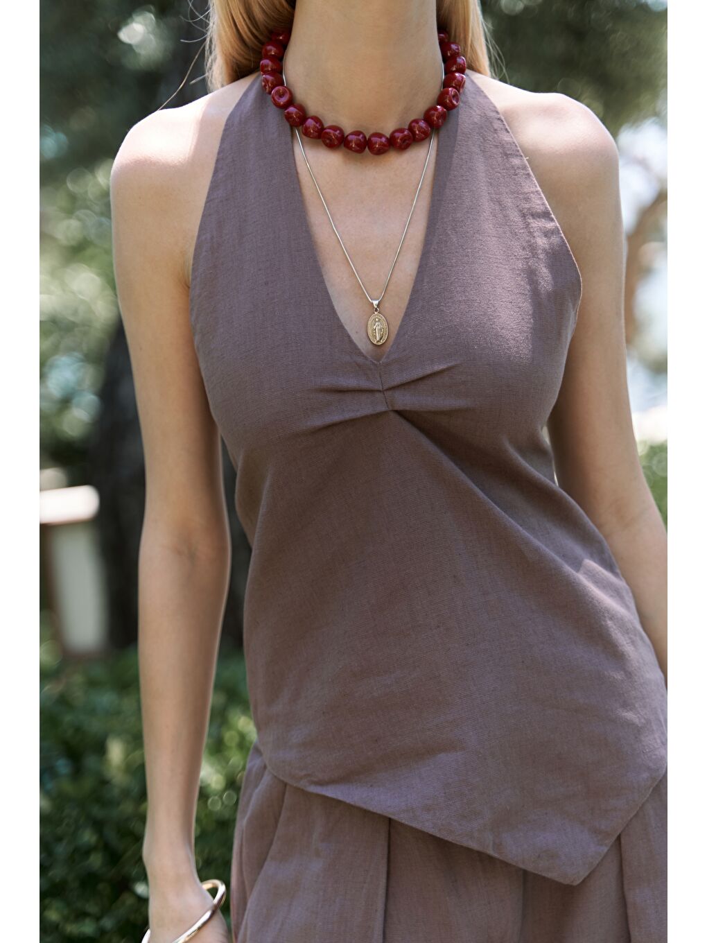 Kahverengi Onagho Boyundan Bağlı Açık Kahve Crop-2