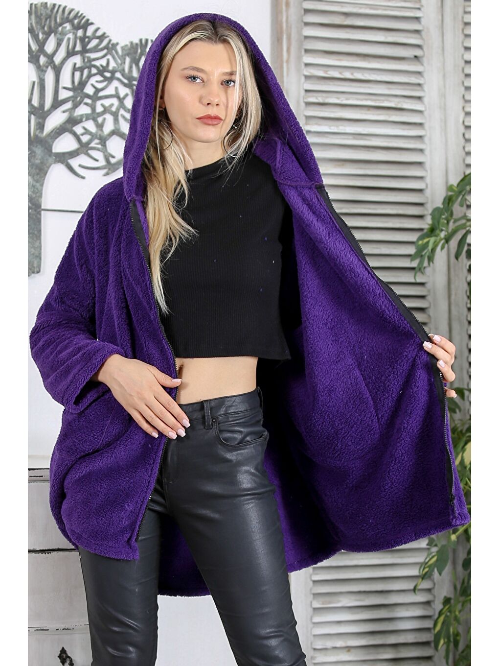 Mor Uzun Kol Fermuarlı Çift Cepli Kapüşonlu Teddy Dokuma Oversize Pelüş Ceket-2