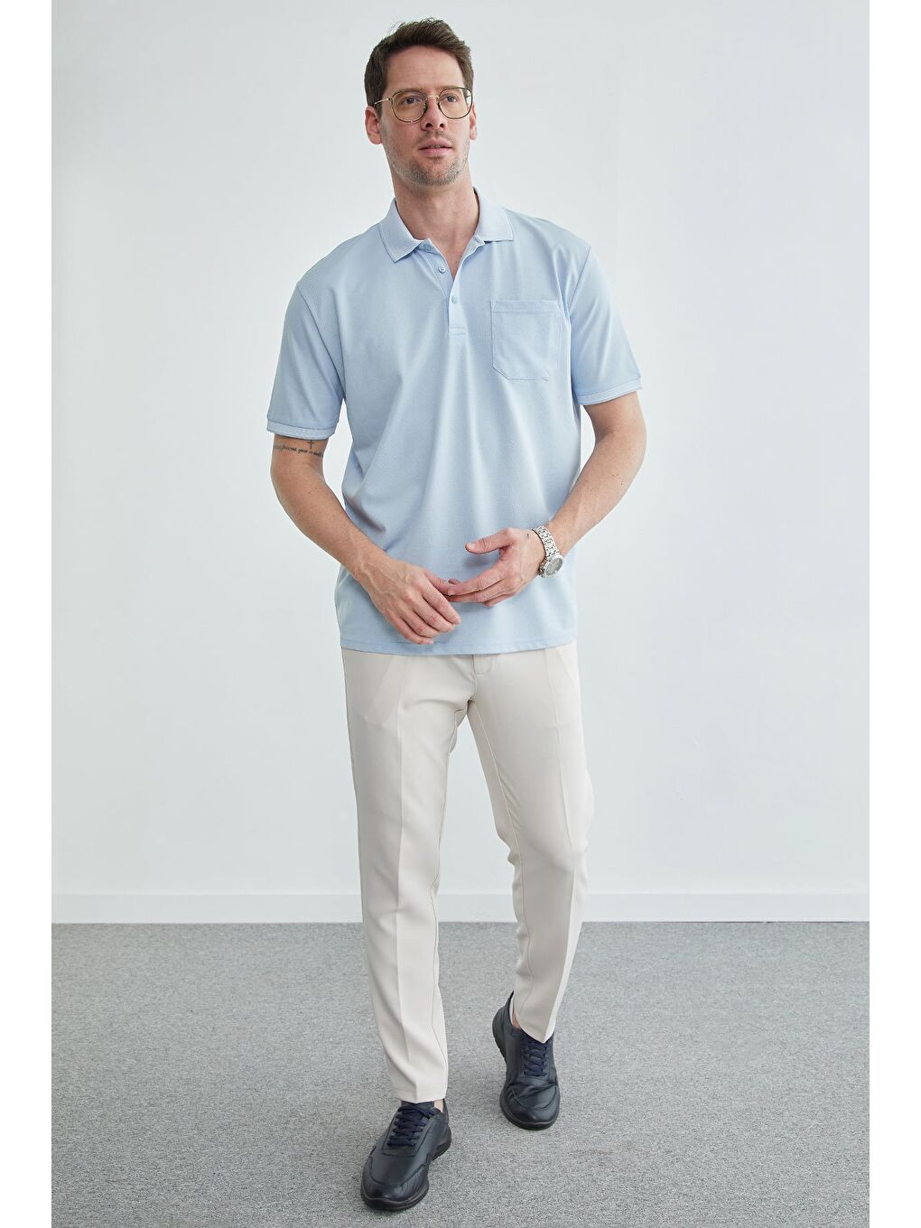 Mavi Düğmeli Tek Cepli Polo Yaka Tişört-4