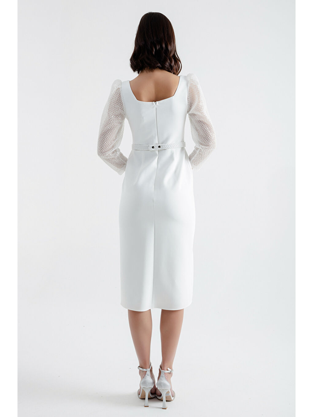Kadın Beyaz Kare Yaka Kemerli Midi Abiye-4