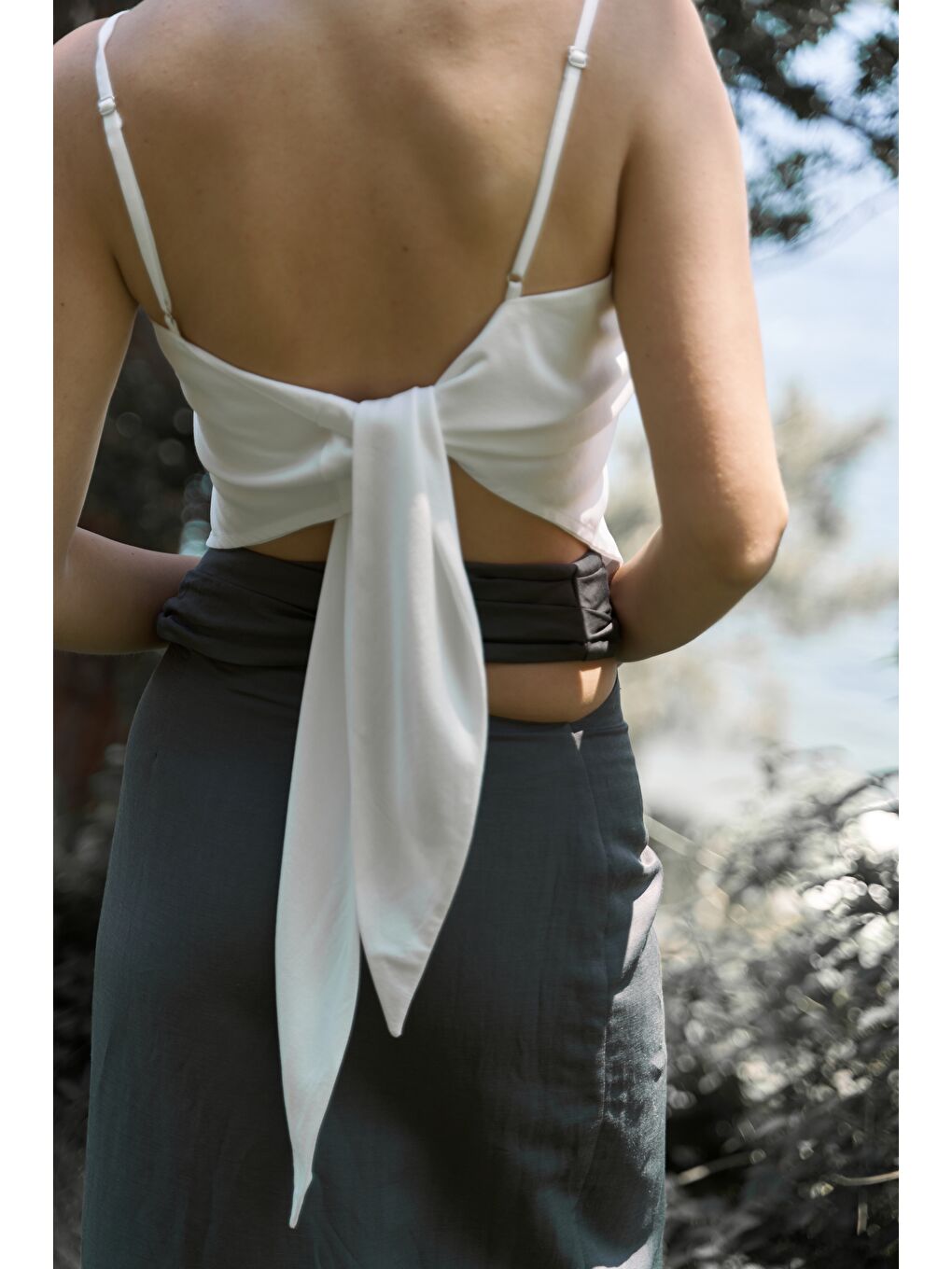 Alytih Üçgen Detay Ekru Crop-4