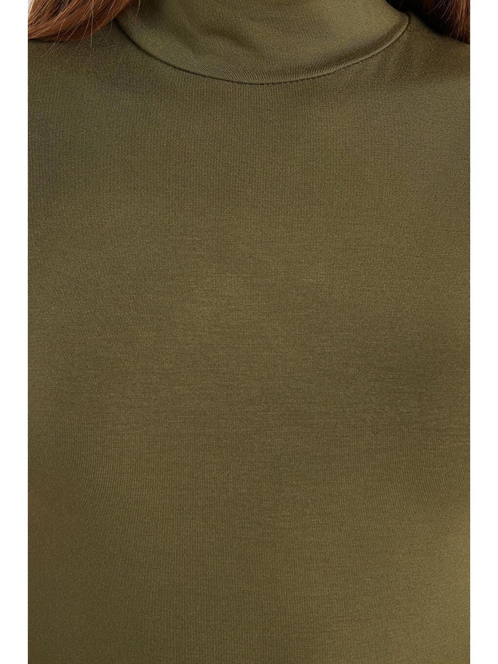 Kadın Regular Fit Klasik Kesim Viskon Kumaş Balıkçı Yaka Sıfır Kol Haki Bluz-2