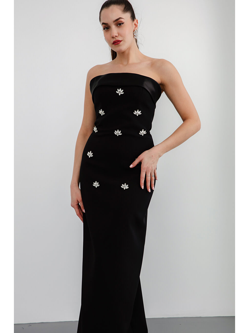 Kadın Siyah Straplez Taşlı Söz Nişan Nikah Abiye Elbise-2