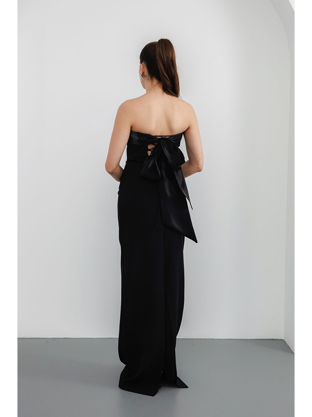 Kadın Siyah Straplez Taşlı Söz Nişan Nikah Abiye Elbise-4