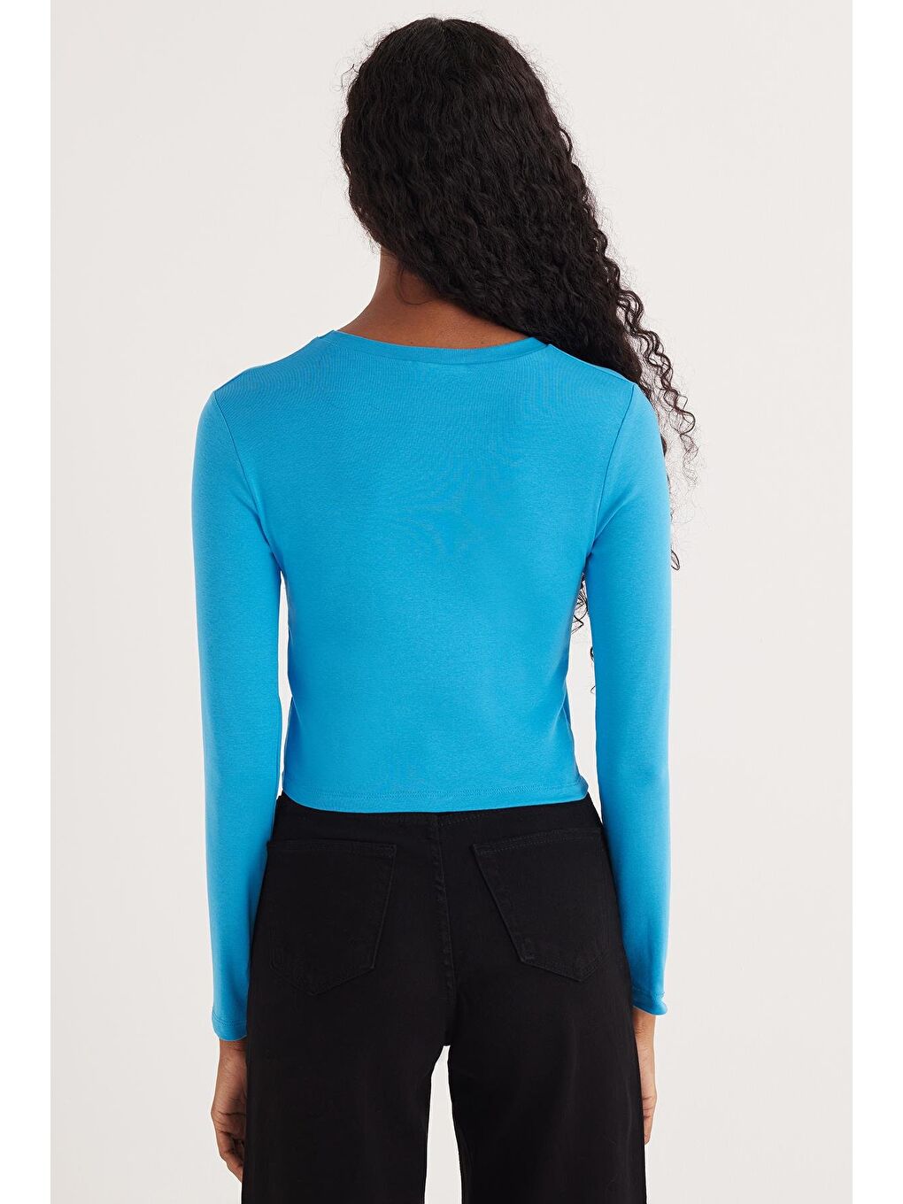 Kadın Slim Fit Pamuklu Uzun Kol Düz Bisiklet Yaka Mavi Bluz-6