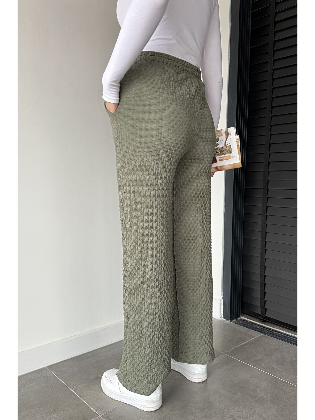 Haki Kadın Bel Lastikli Yüksek Bel Kendinden Desenli Pantolon-2