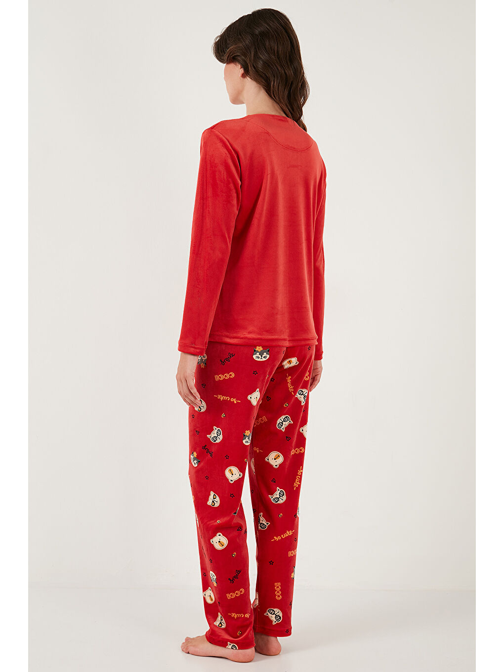 Kırmızı Desenli Regular Fit Bisiklet Yaka Uzun Kollu Kadın Pijama Takımı 65713312-6