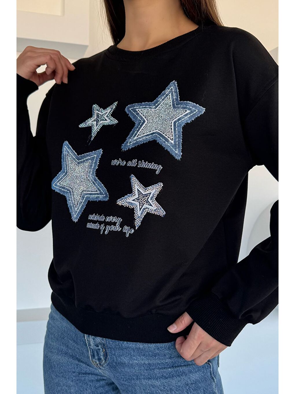 Siyah Kadın Bisiklet Yaka Baskılı Taş İşlemeli Sweatshirt