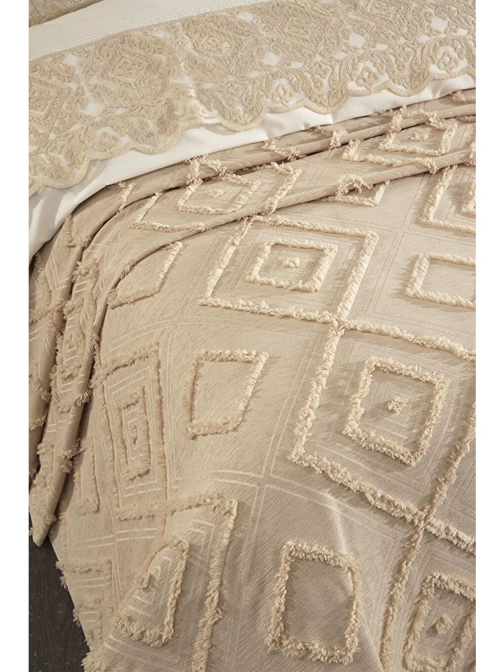 Hürrem 10 Parça Battaniyeli Çeyiz Seti Bej-1